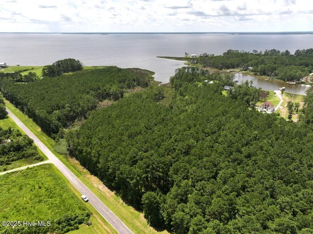 $89,900 | Lot 95 Carolina Shores, Bath, NC 27808