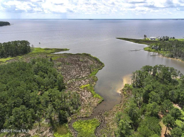$89,900 | Lot 95 Carolina Shores, Bath, NC 27808