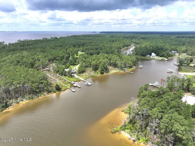 $89,900 | Lot 95 Carolina Shores, Bath, NC 27808