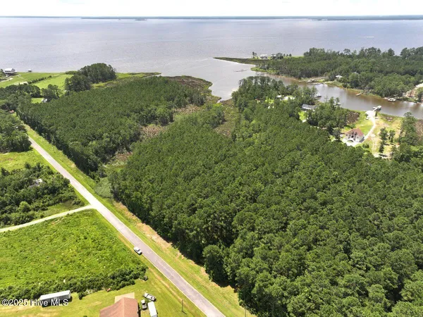 $69,900 | Lot 95 Carolina Shores, Bath, NC 27808