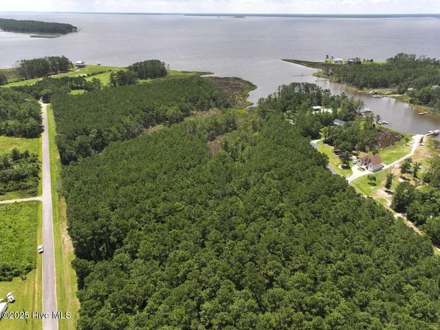 $89,900 | Lot 95 Carolina Shores, Bath, NC 27808