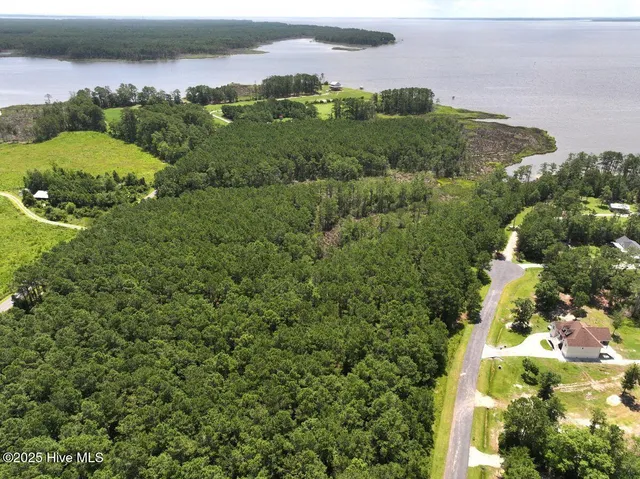 $89,900 | Lot 95 Carolina Shores, Bath, NC 27808