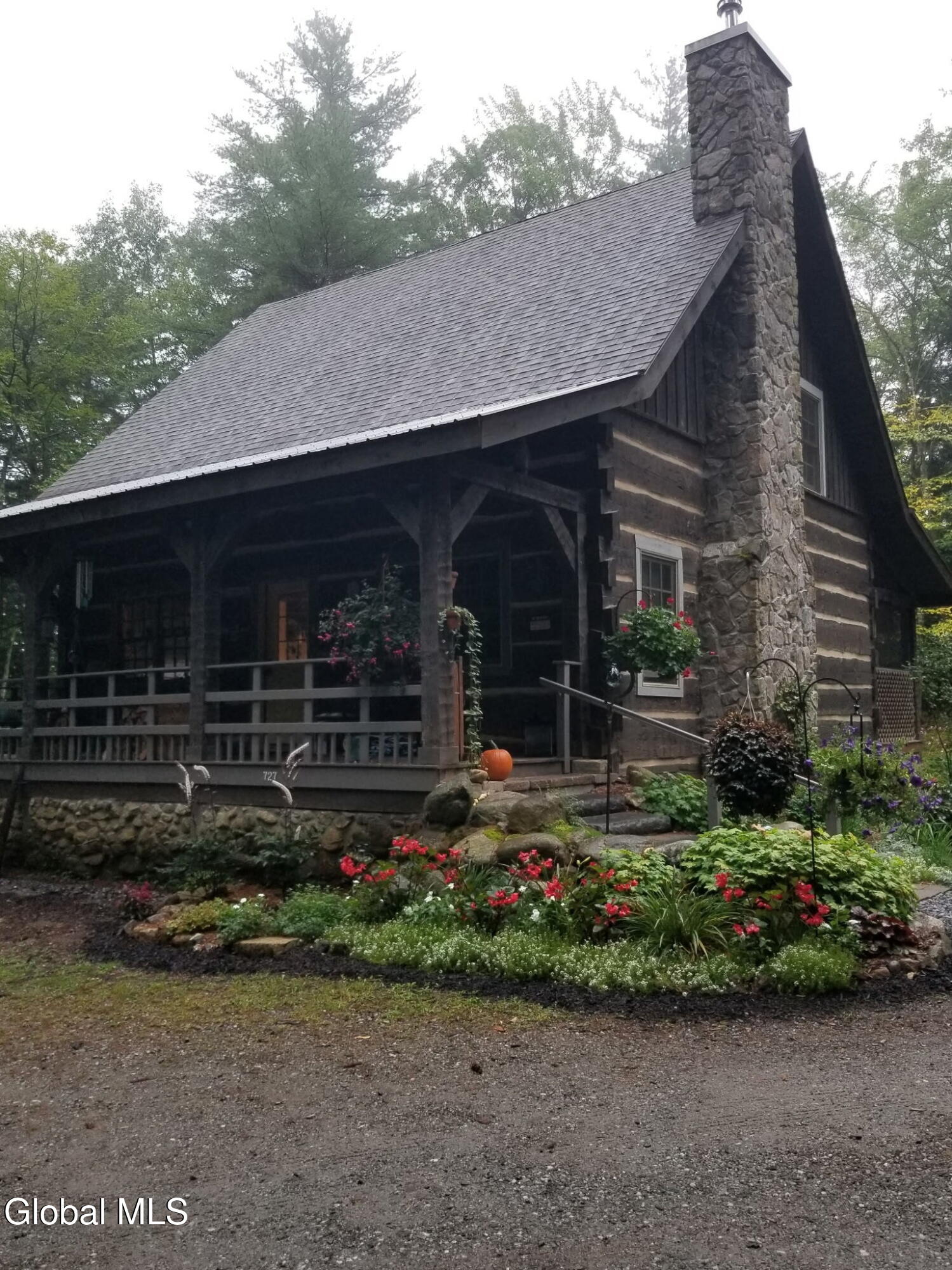 727 Ralph Road Lake Luzerne, NY 12846 - Photo 3 of 39 6497620253104800811