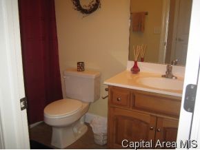 3807 Sugar Loaf Springfield, IL 62711 - Photo 7 of 8 Gallery Image 7