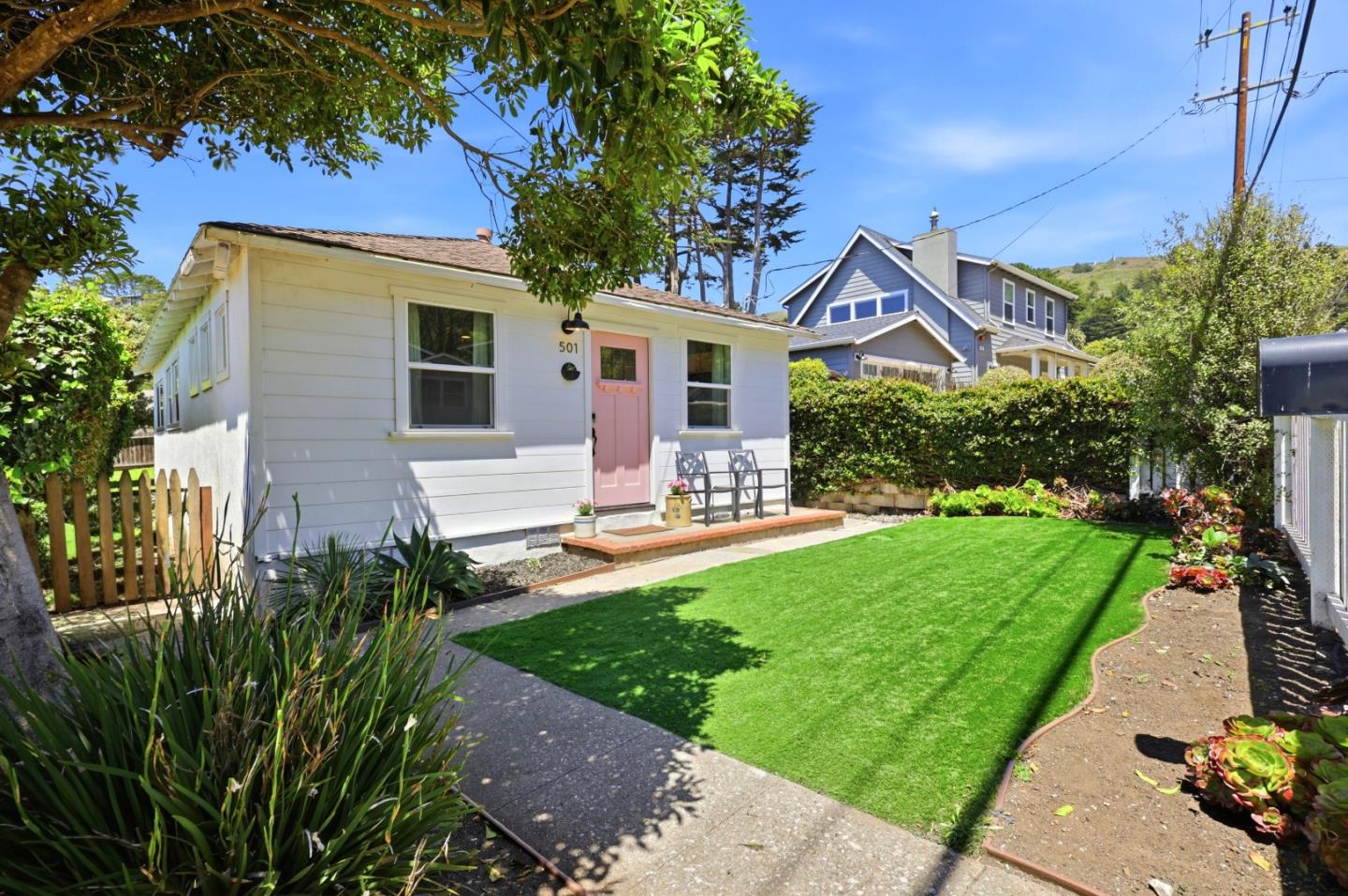 501 Brighton Road Pacifica, CA 94044 - Photo 4 of 21