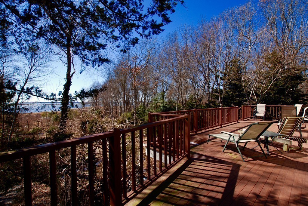 3 Maple Road Mattapoisett, MA 02739 - Photo 3 of 27 Gallery Image 3