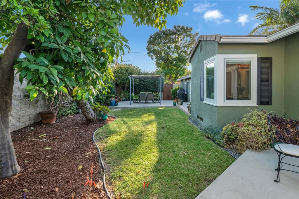 730 East Roosevelt Road Long Beach, CA 90807 - Photo 60 of 80