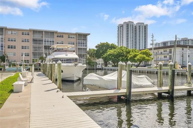 a picture of city view