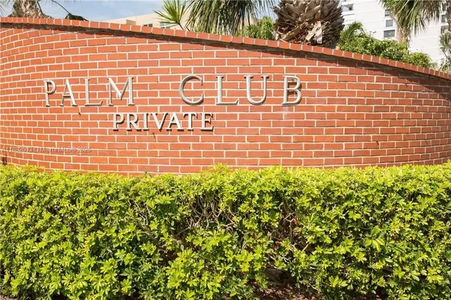 $724,900 | 1431 South Ocean Boulevard, Unit 85, Lauderdale-by-the-Sea, FL 33062