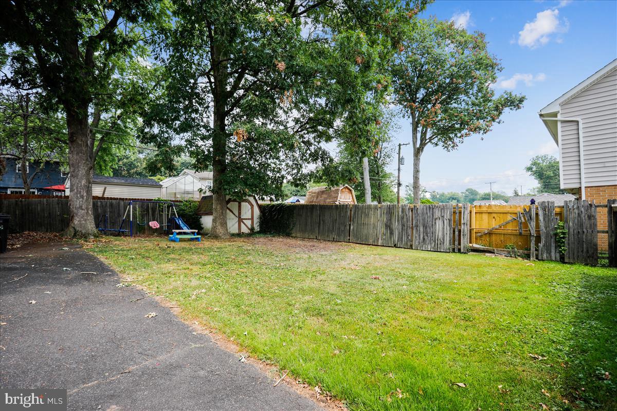 807 Foxwell Road Joppa, MD 21085 - Photo 21 of 22 Yard