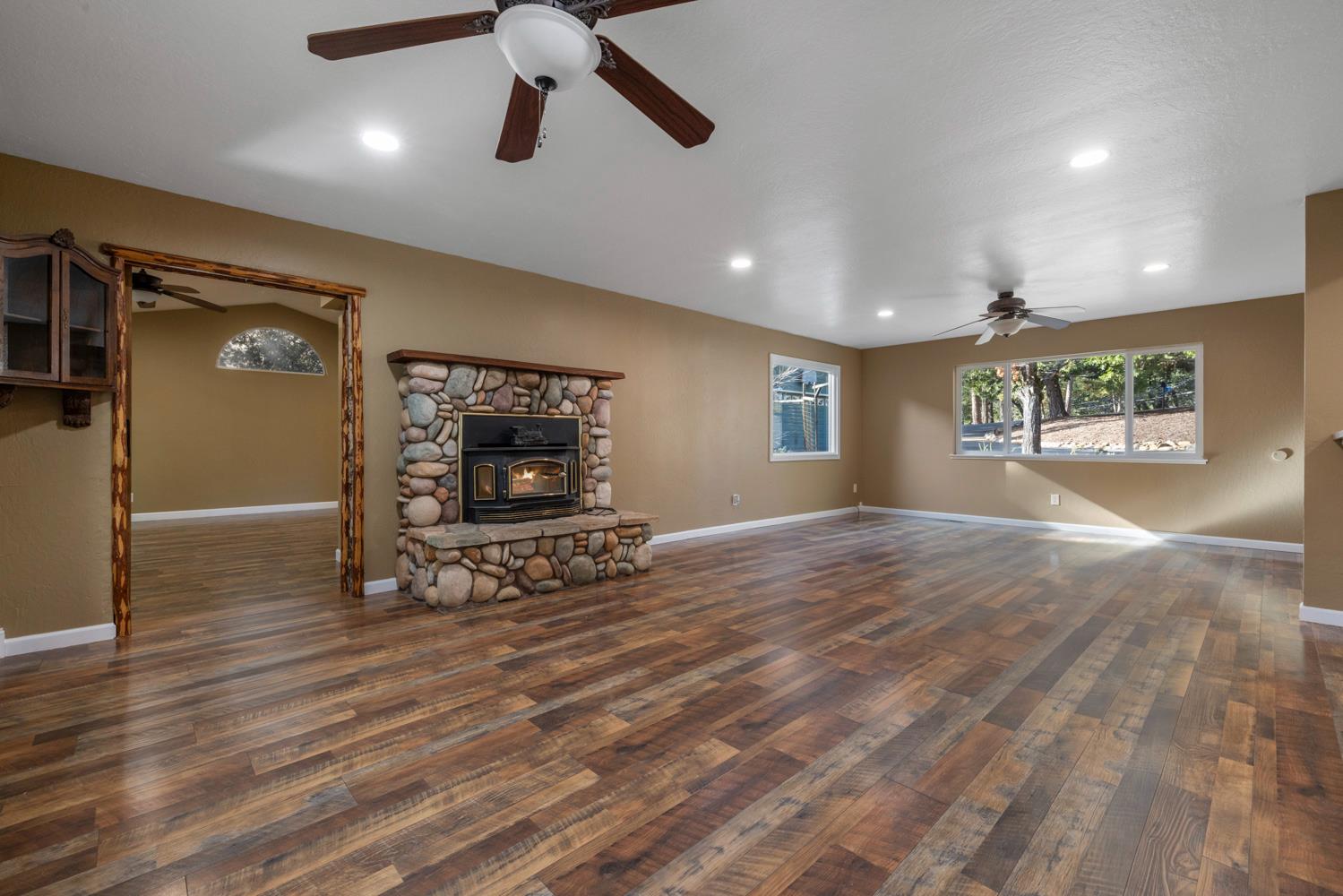 11650 Clinton Bar Road Pine Grove, CA 95665 - Photo 10 of 57