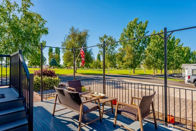 $219,000 | 7037 Highway 262, Unit 58/59, Othello, WA 99344