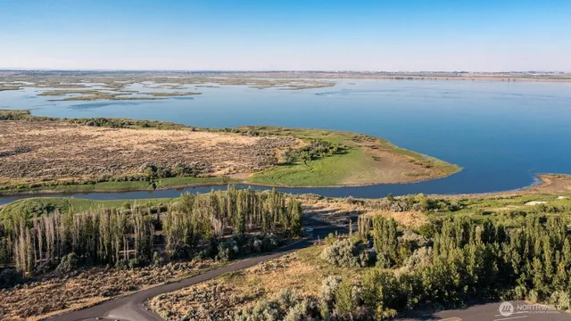 $219,000 | 7037 Highway 262, Unit 58/59, Othello, WA 99344