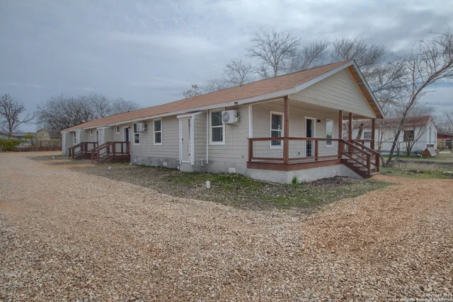 $1,000 | 2630 Observation Drive, Unit 2, San Antonio, TX 78227