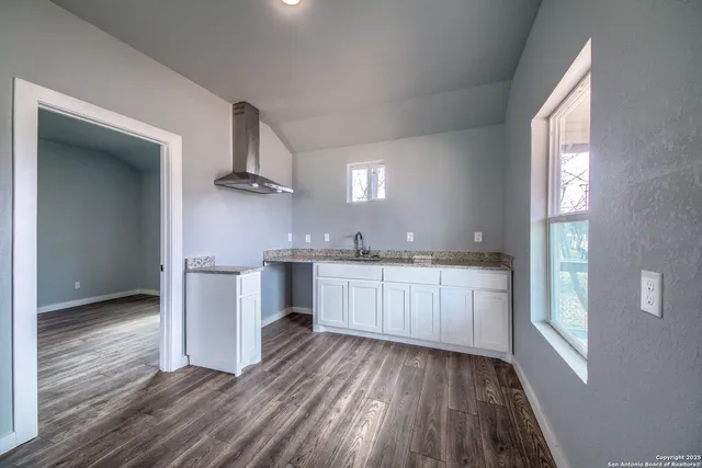 $1,000 | 2630 Observation Drive, Unit 2, San Antonio, TX 78227