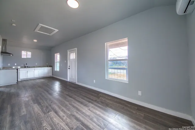 $1,000 | 2630 Observation Drive, Unit 2, San Antonio, TX 78227