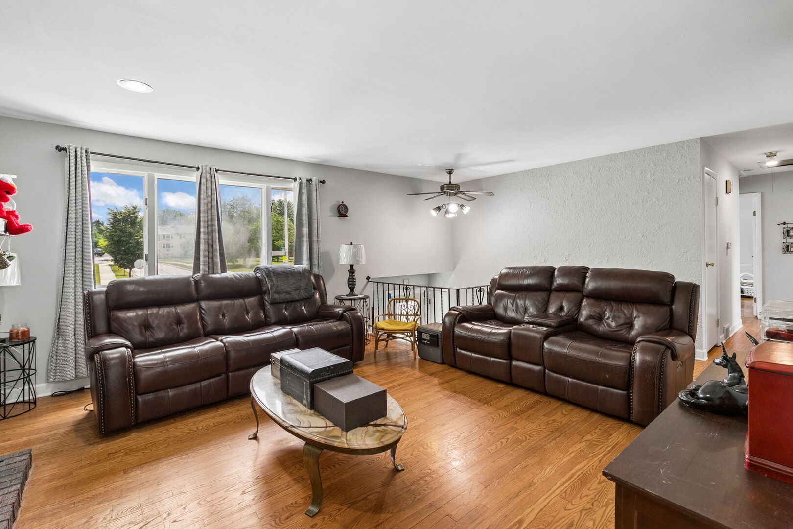 356 Park Avenue Addison, IL 60101 - Photo 4 of 24