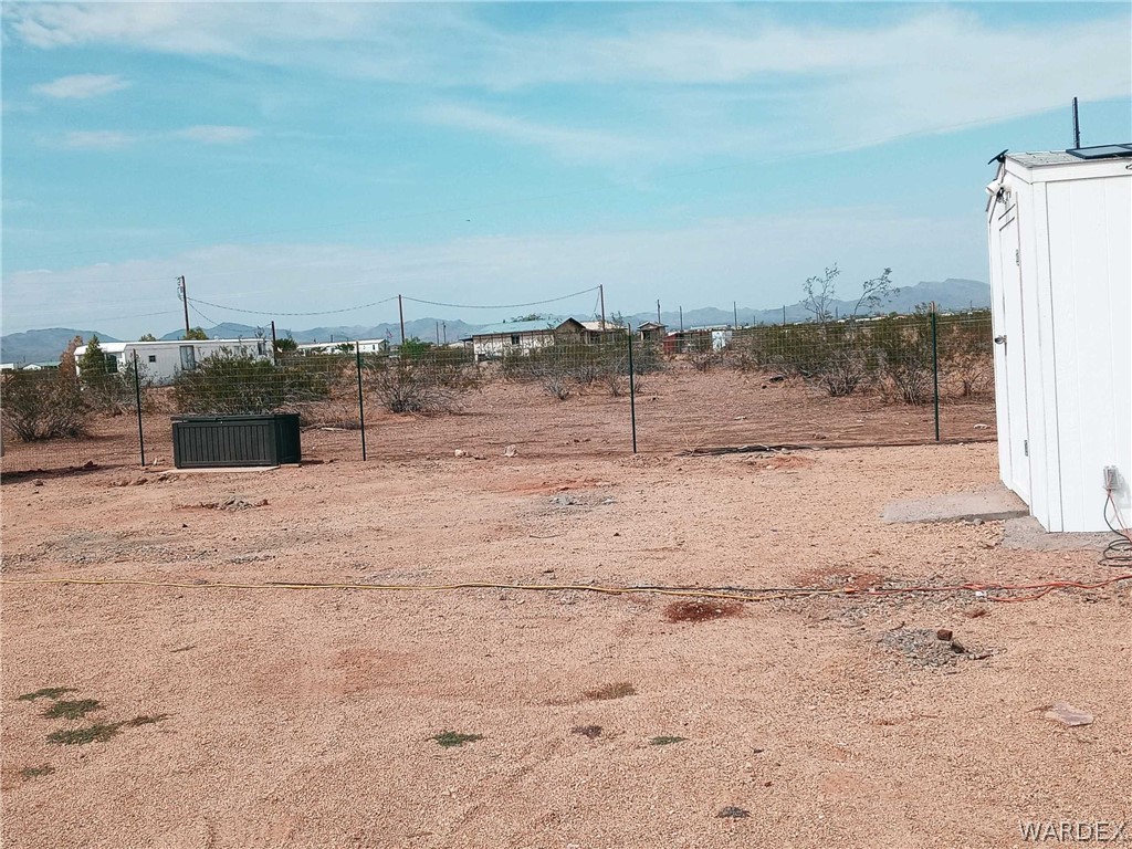 1226 South Cibola Road Golden Valley, AZ 86413 - Photo 5 of 19