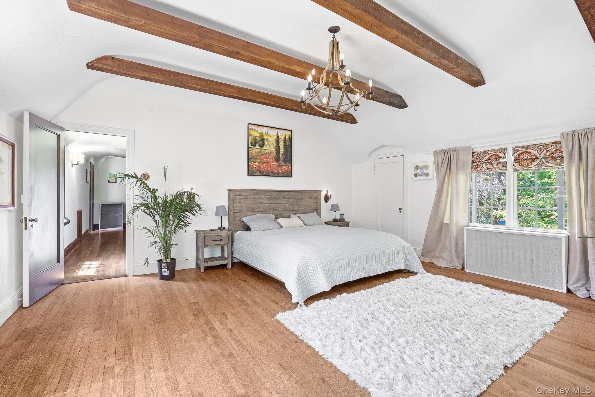 14 Overhill Road New Rochelle, NY 10804 - Photo 27 of 54