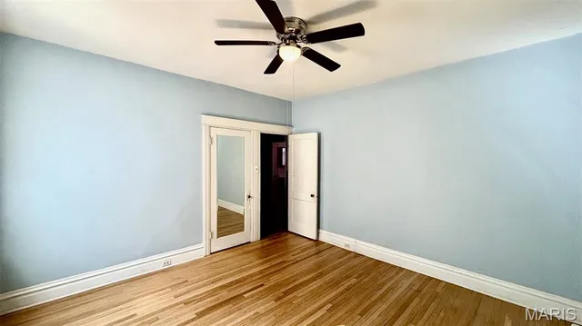 $1,000 | 755 Dover Place, St. Louis, MO 63111