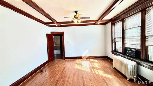 $1,000 | 755 Dover Place, St. Louis, MO 63111