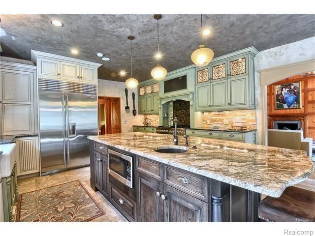 32640 Whatley Road Franklin, MI 48025 - Photo 8 of 48 whatley24.jpg