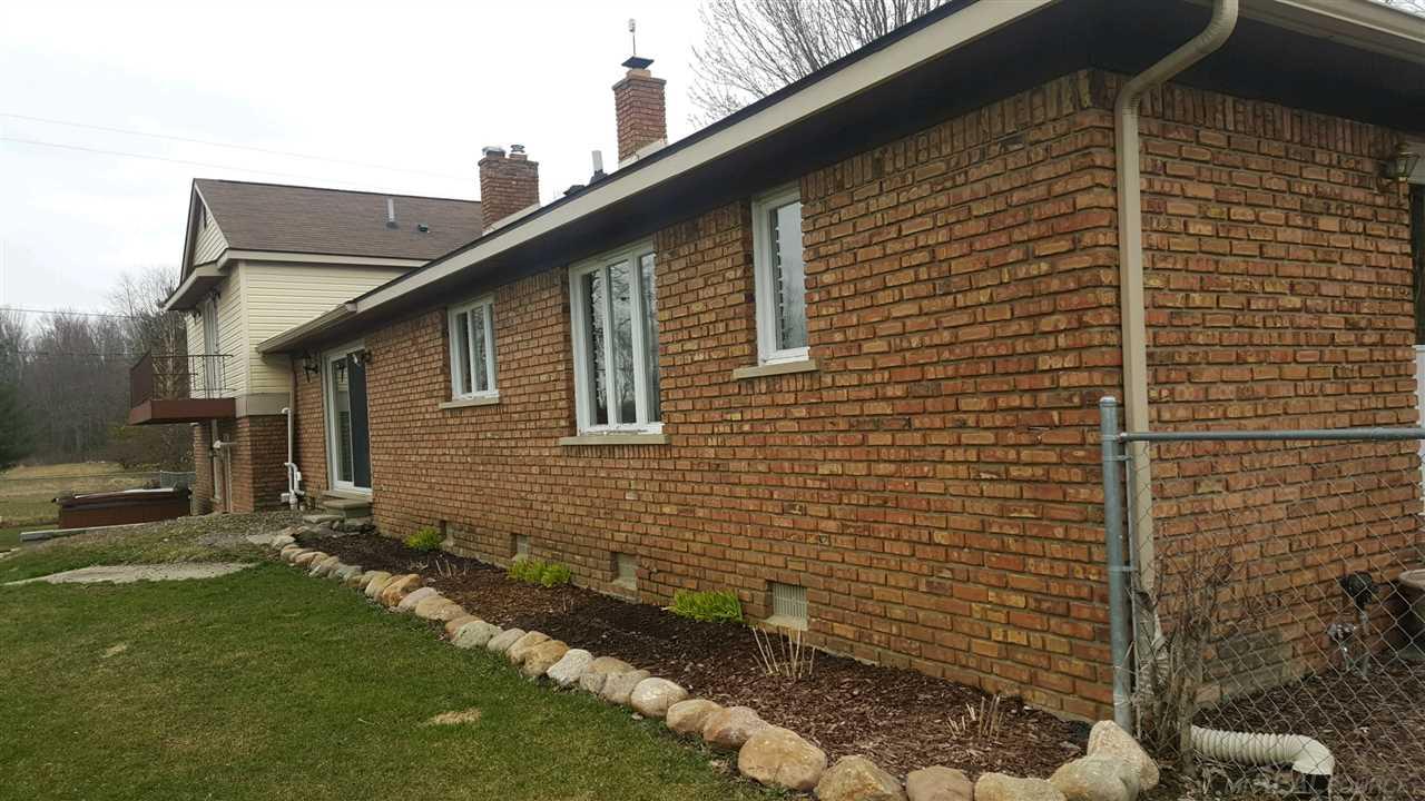 13775 Mesmer Road Allenton, MI 48002 - Photo 6 of 19