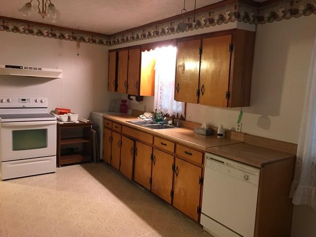 140 Locust Road Erin, TN 37061 - Photo 9 of 17