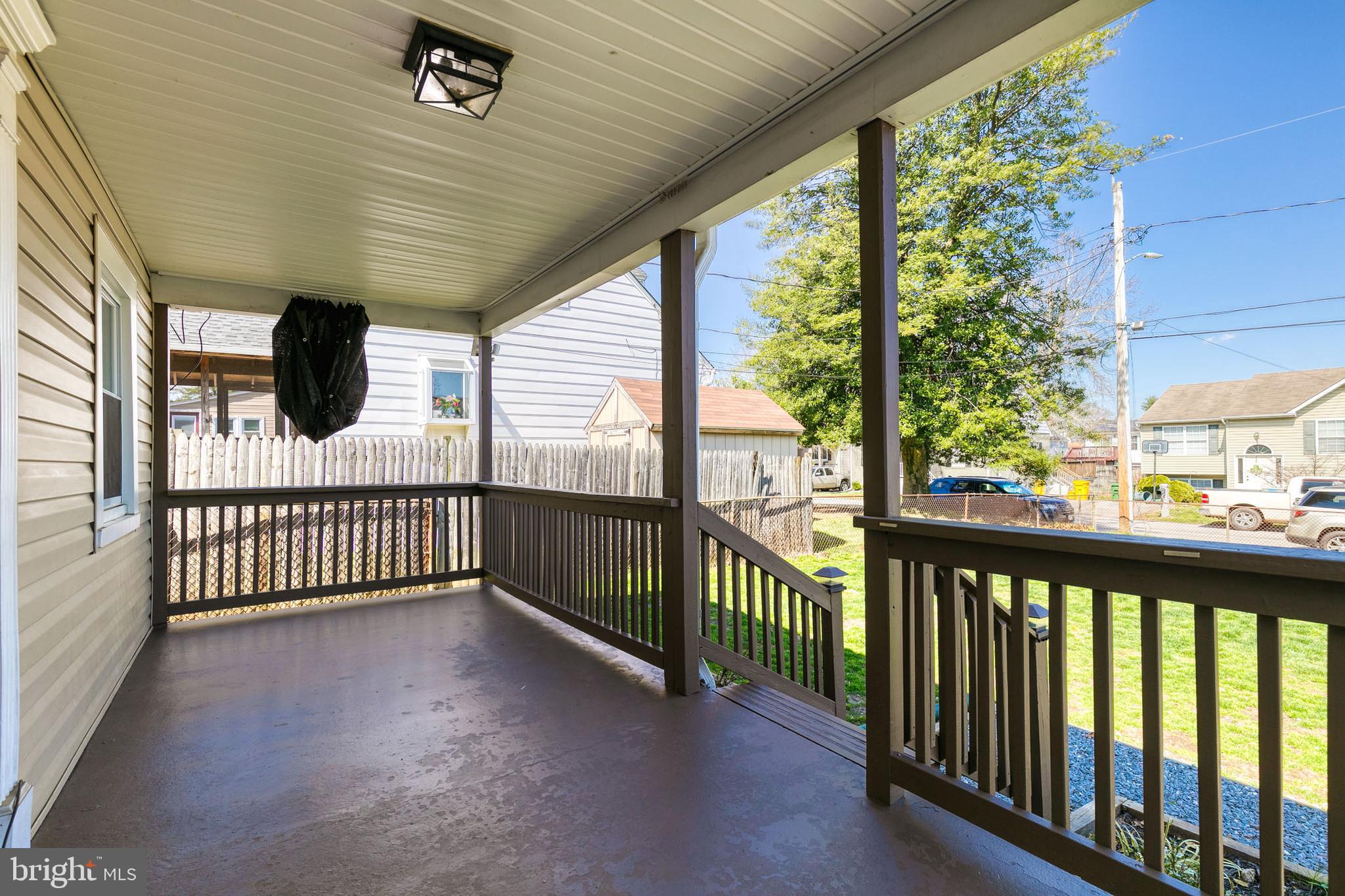 415 Cresswell Road Brooklyn, MD 21225 - Photo 5 of 23 Front Porch