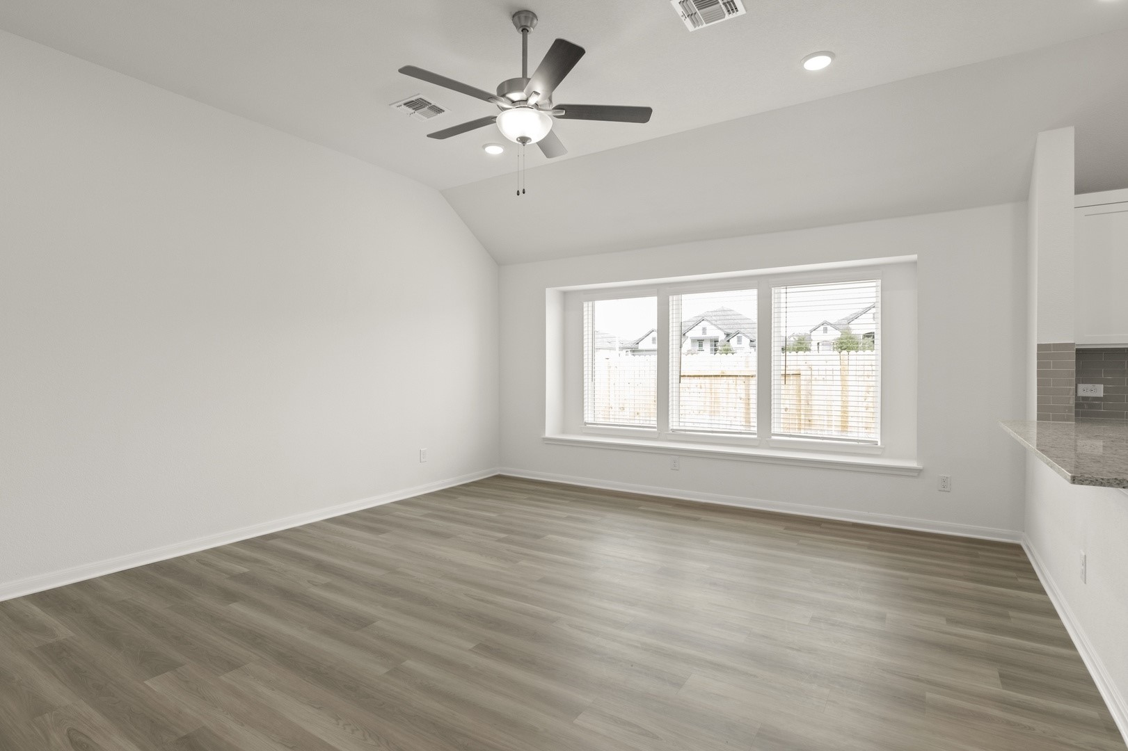 3729 Pin Oak Hills Seguin, TX 78155 - Photo 13 of 22