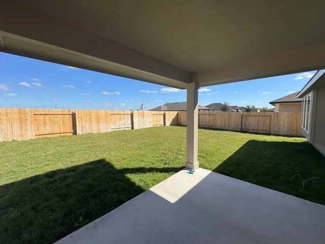 $389,900 | 3729 Pin Oak Hills, Seguin, TX 78155