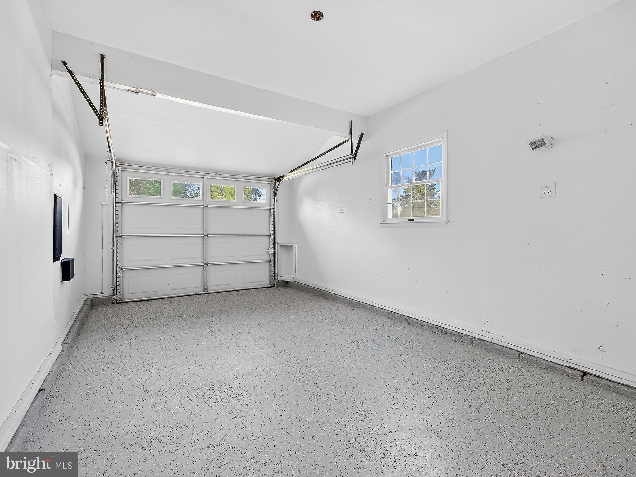 16 Estate Road Pemberton, NJ 08068 - Photo 36 of 40 a view of a garage