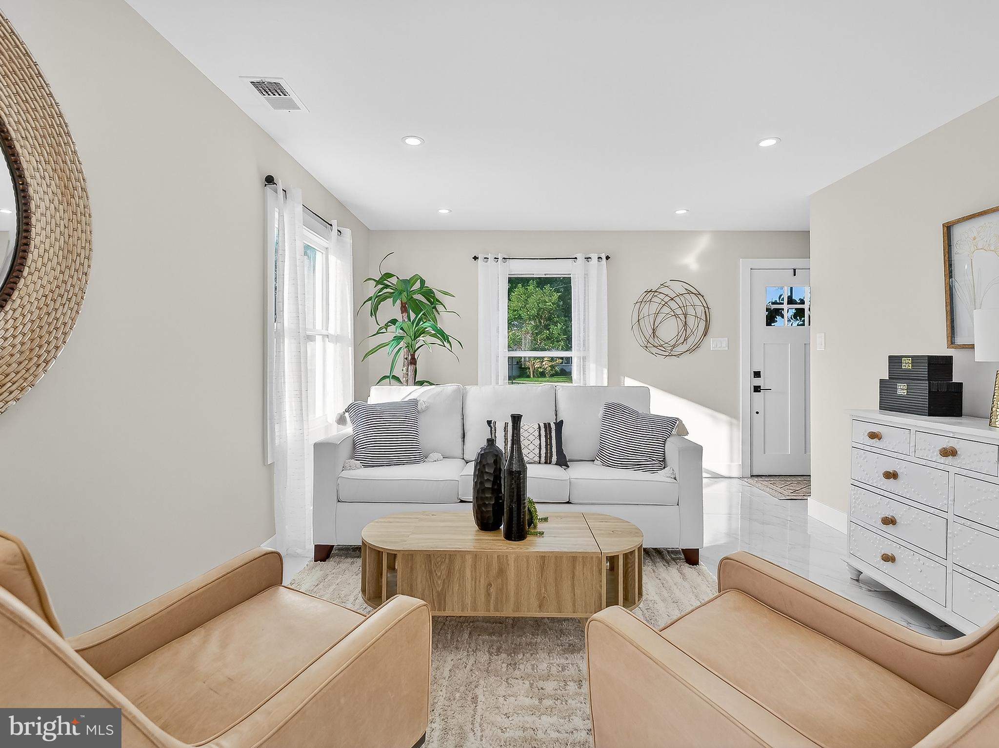 16 Estate Road Pemberton, NJ 08068 - Photo 8 of 40 a living room with furniture and wooden floor