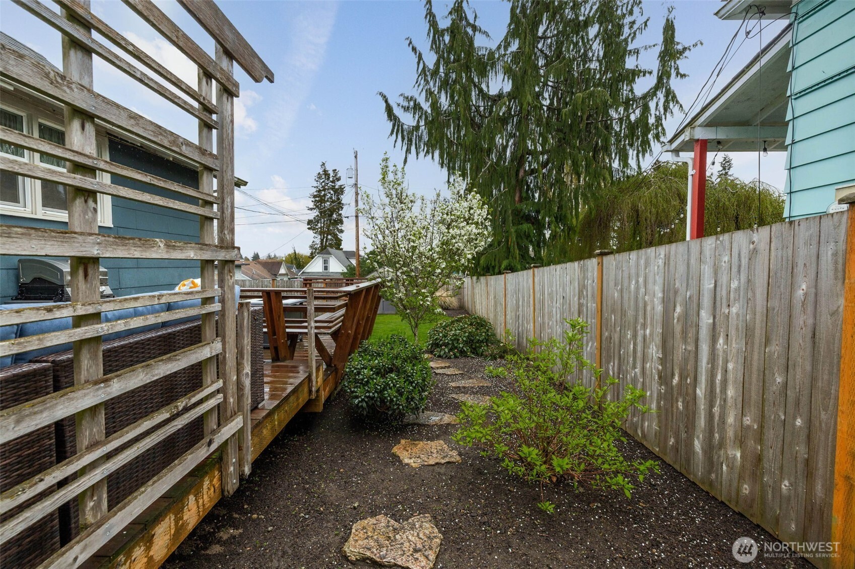 2115 Rockefeller Avenue Everett, WA 98201 - Photo 32 of 40 Gallery Image 32