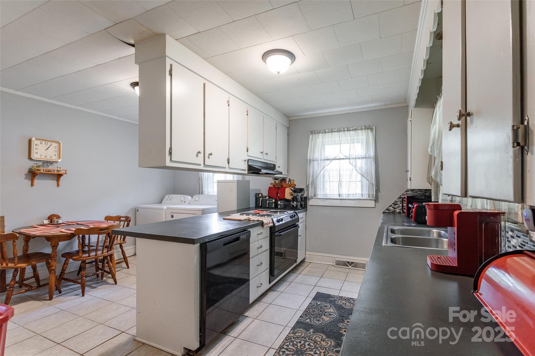 400 Rhyne Street Stanley, NC 28164 - Photo 9 of 26 Gallery Image 9