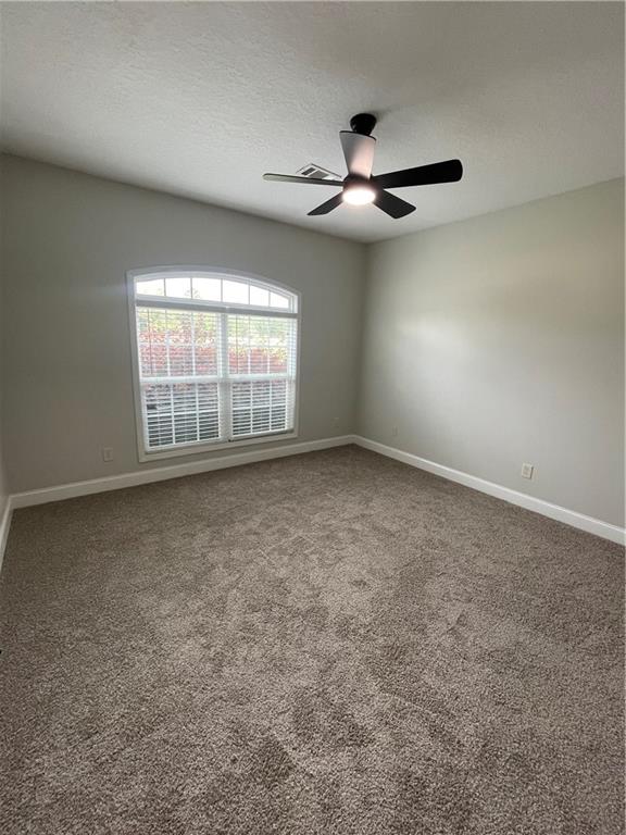 12 Diamond Road Opelika, AL 36804 - Photo 5 of 27 Gallery Image 5