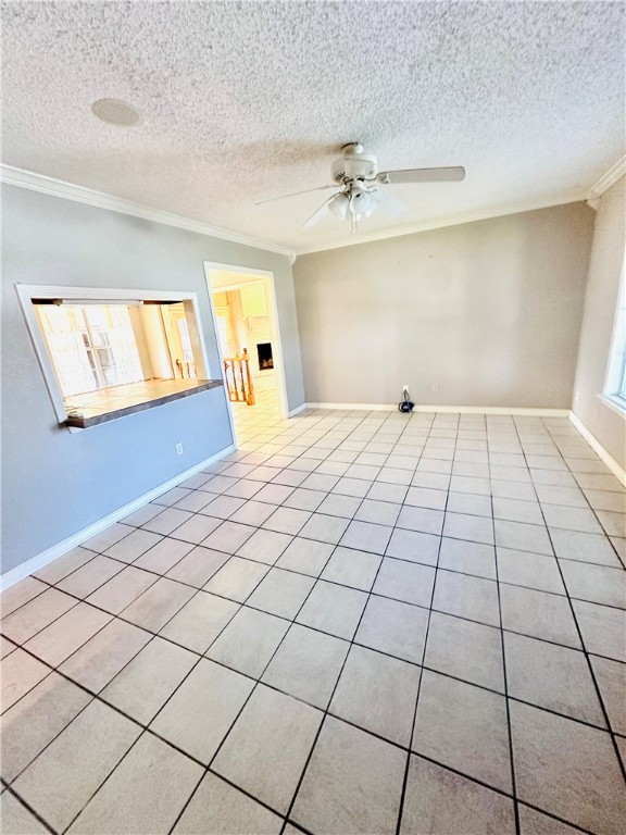 4725 Mable Street Corpus Christi, TX 78411 - Photo 5 of 21 a view of an empty room and window