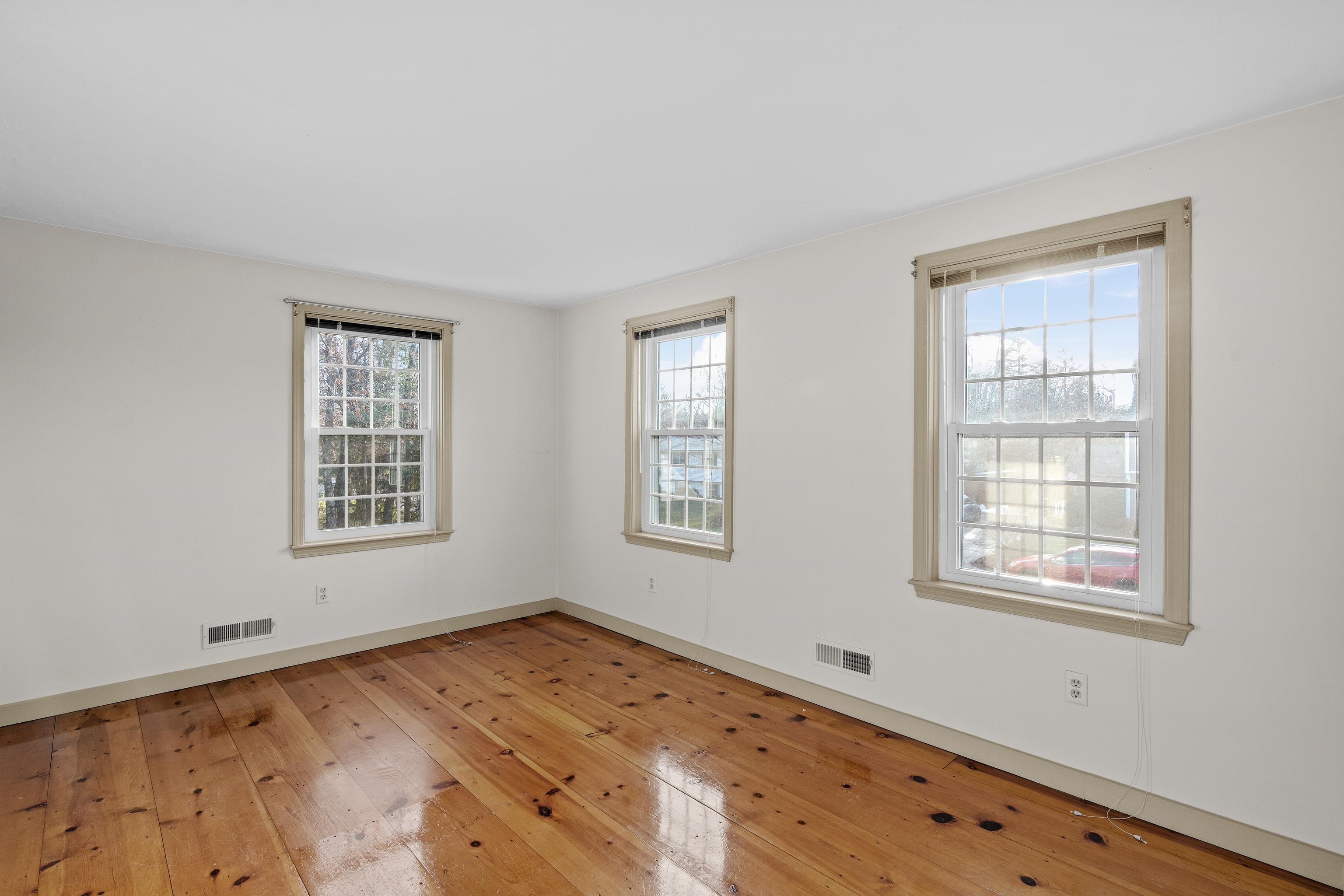 41 Heather Lane Concord, NH 03301 - Photo 15 of 40