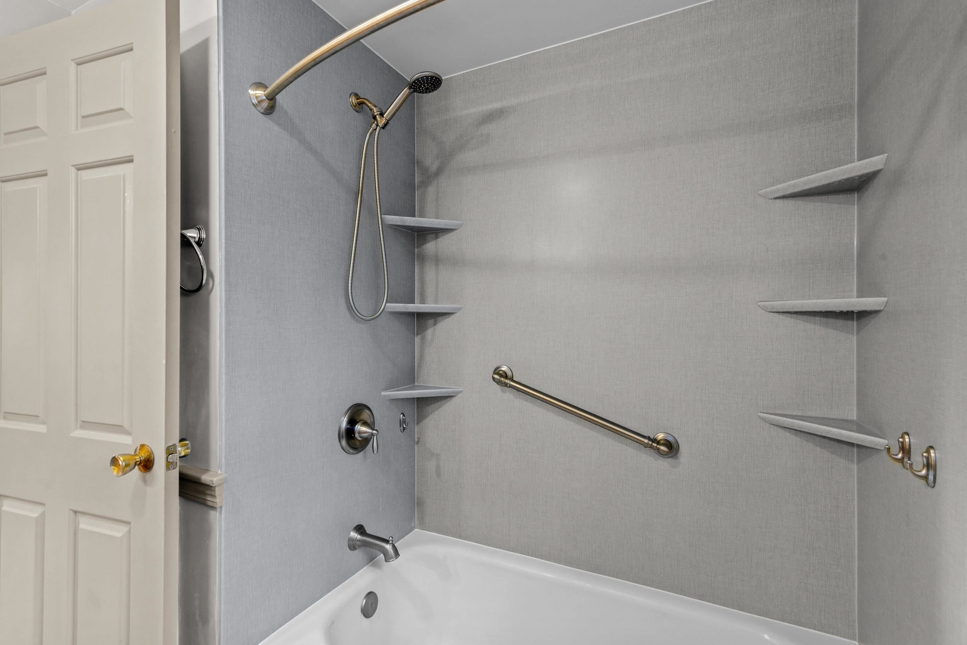 41 Heather Lane Concord, NH 03301 - Photo 19 of 40