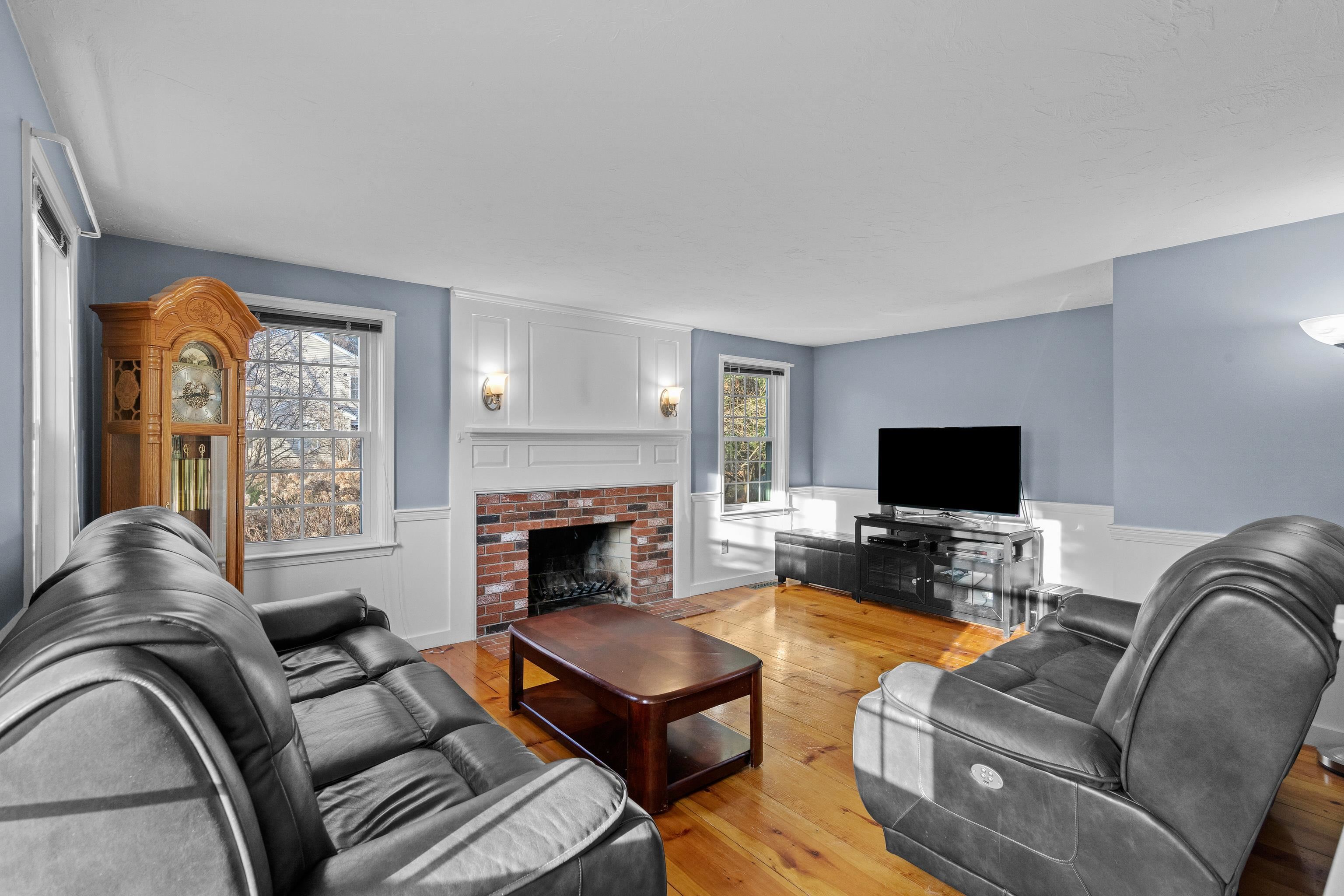 41 Heather Lane Concord, NH 03301 - Photo 3 of 40