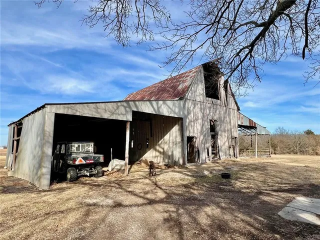 $369,000 | 75 Northwest 1501st Road, Holden, MO 64040