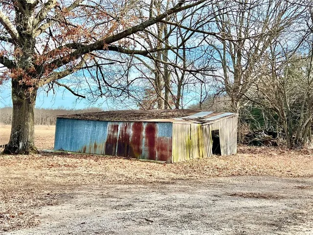 $369,000 | 75 Northwest 1501st Road, Holden, MO 64040