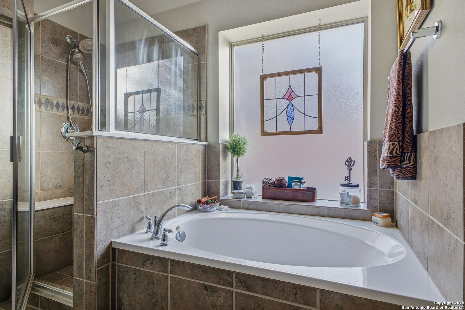 25523 River Ranch San Antonio, TX 78255 - Photo 12 of 45 a bathroom with a sink and a mirror