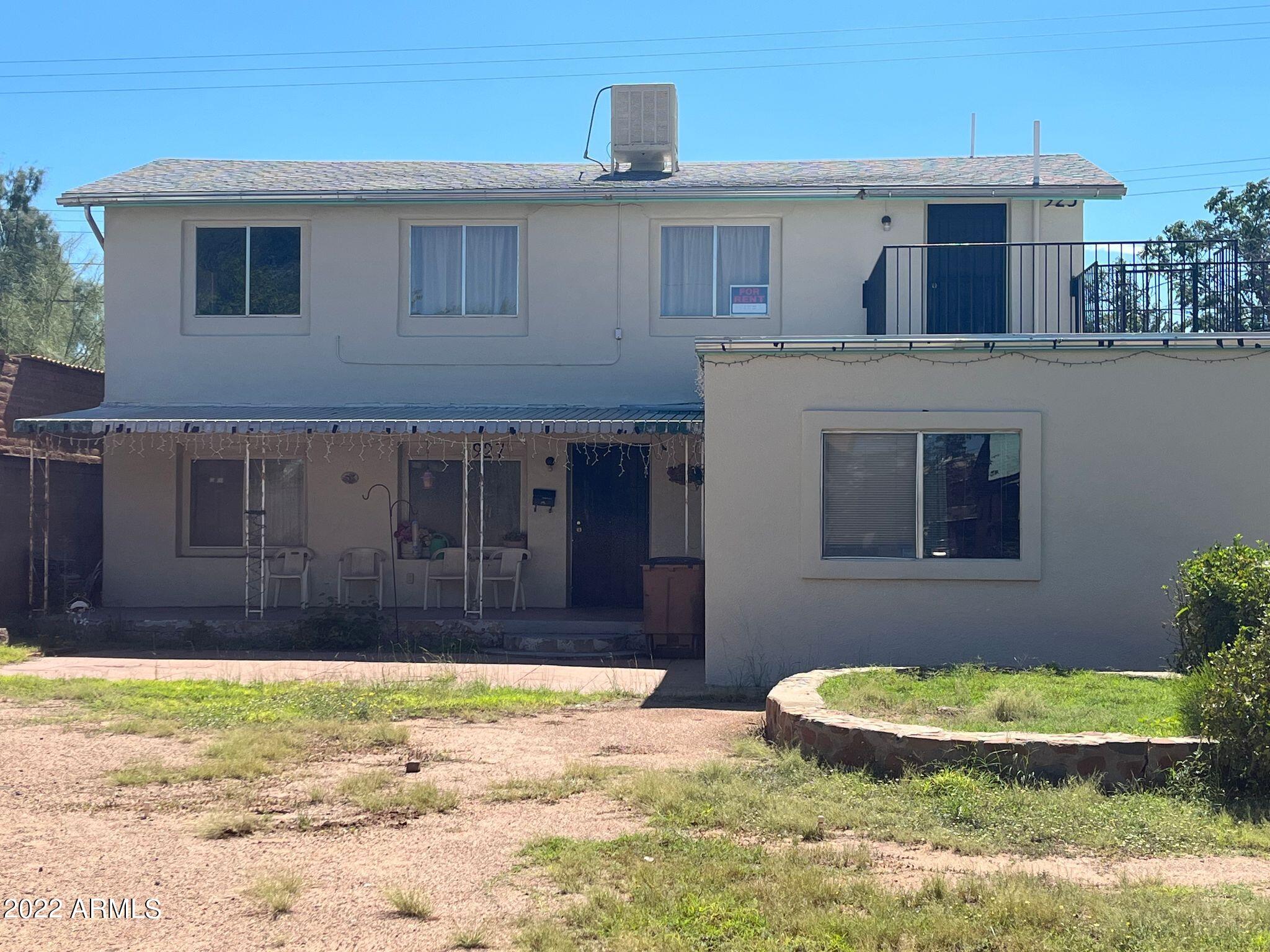 925 East 10th Street Douglas, AZ 85607 - Photo 1 of 3 Front of Duplex EA1J-DDg