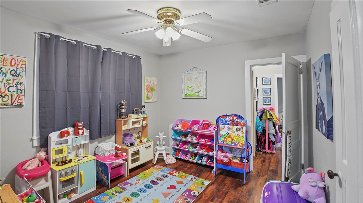 535 South 4th Street Jesup, GA 31545 - Photo 10 of 20