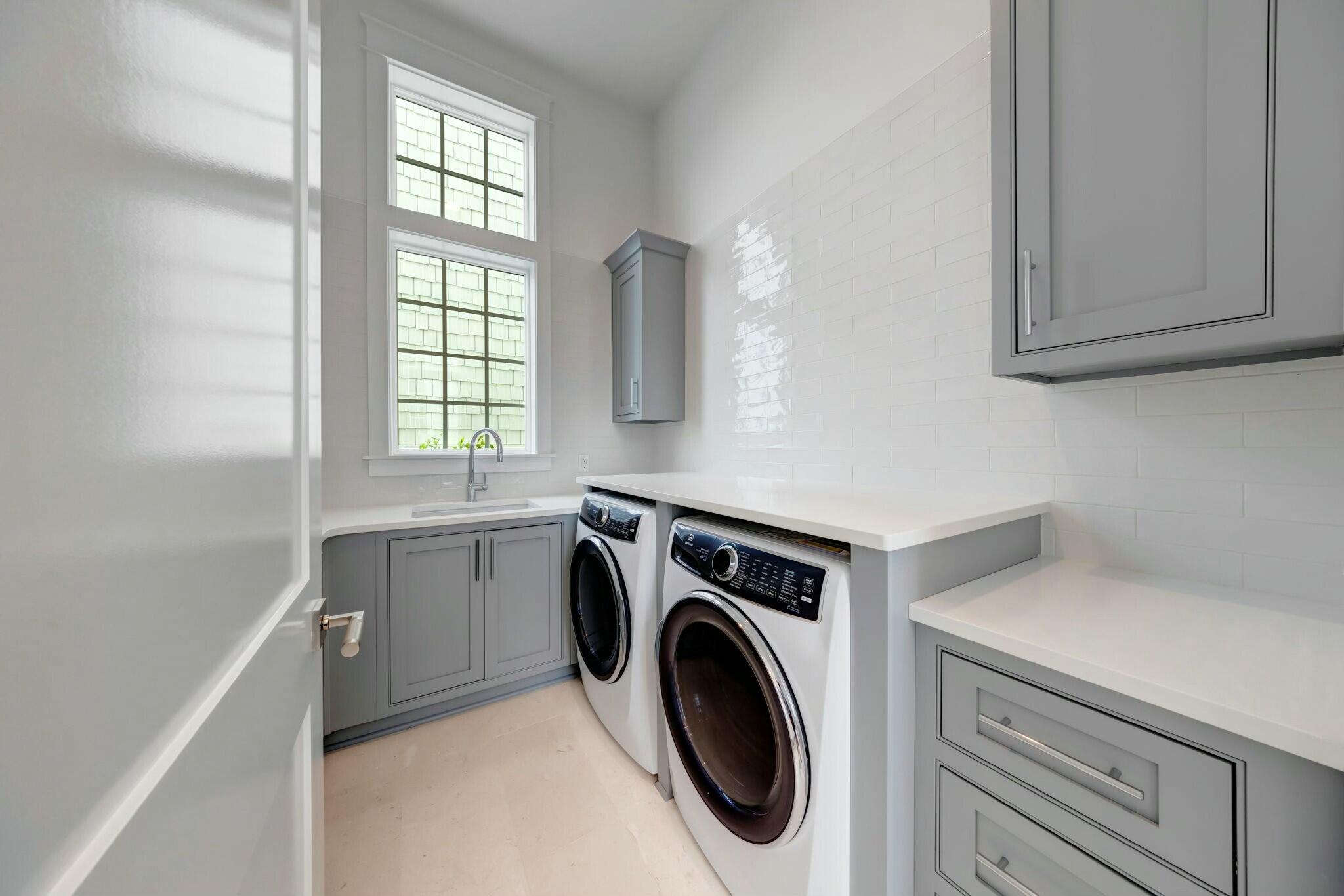 287 Golf Ridge Dr Inlet Beach Inlet Beach, FL 32461 - Photo 26 of 97 a utility room with dryer and washer