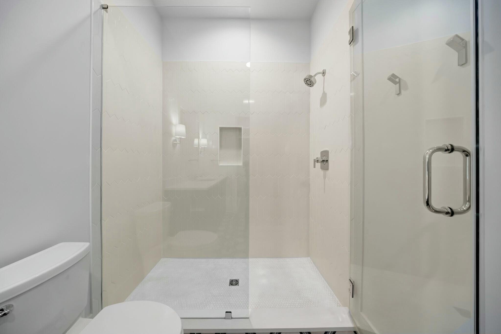 287 Golf Ridge Dr Inlet Beach Inlet Beach, FL 32461 - Photo 75 of 97 a bathroom with a shower and toilet