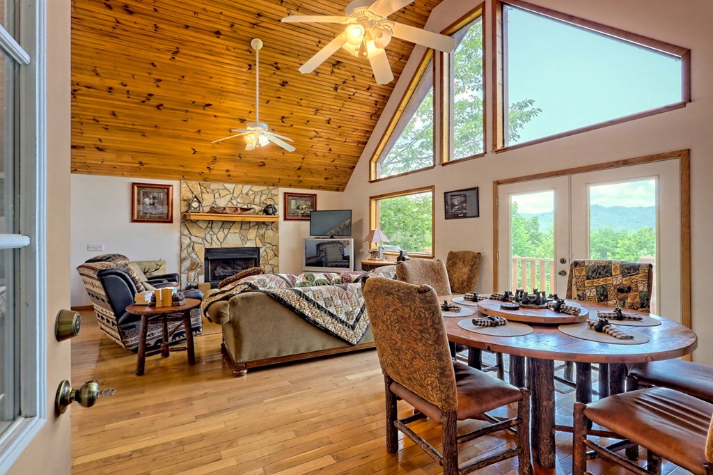 470 Raccoon Ridge Murphy, NC 28906 - Photo 13 of 66 Gallery Image 13