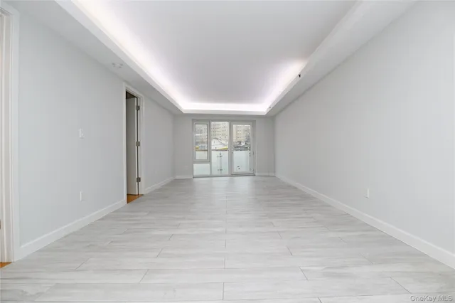 $676,000 | 15815 Union Turnpike, Unit 3B | Hillcrest