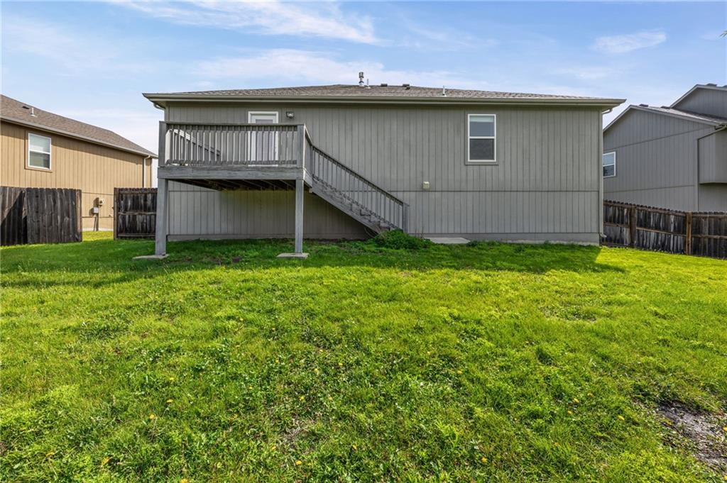 17188 South Kill Creek Road Gardner, KS 66030 - Photo 31 of 35